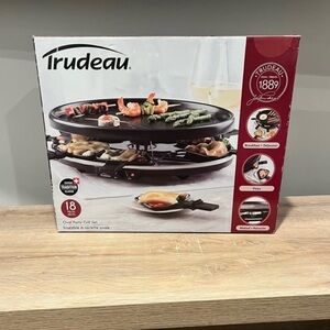 Trudeau Black Oval Grill Set